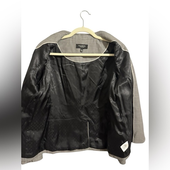 Talbots Wool Blend Two Button Closure Gray Black Geometric Classic Blazer 12WP - Picture 6 of 10